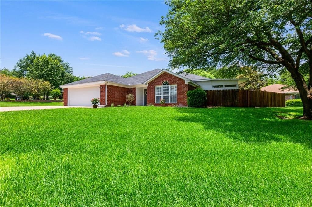 Main property image
