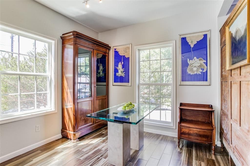 Gallery image 4