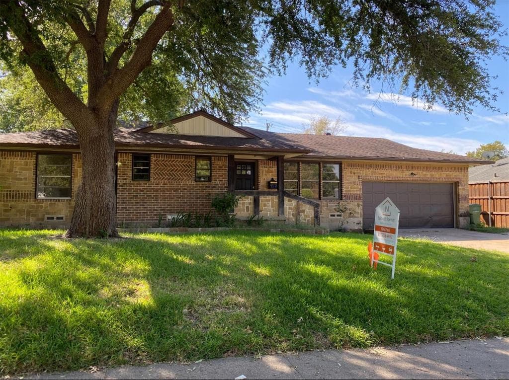 518 W Celeste Dr