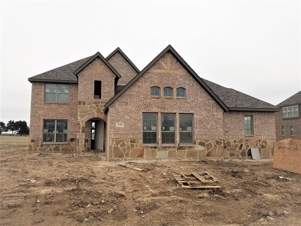 348 Yowell Rd