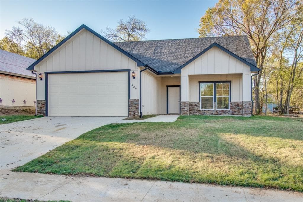 Main property image