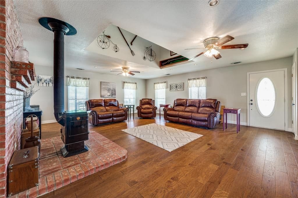 Gallery image 4