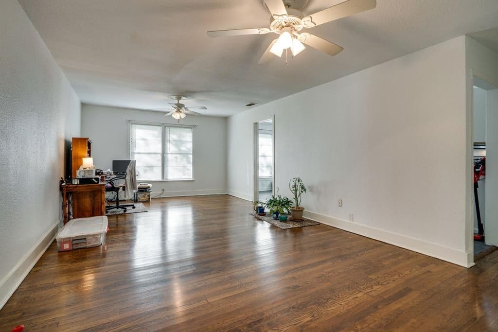 Gallery image 4