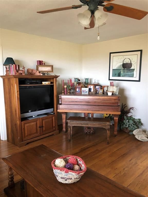 Gallery image 3