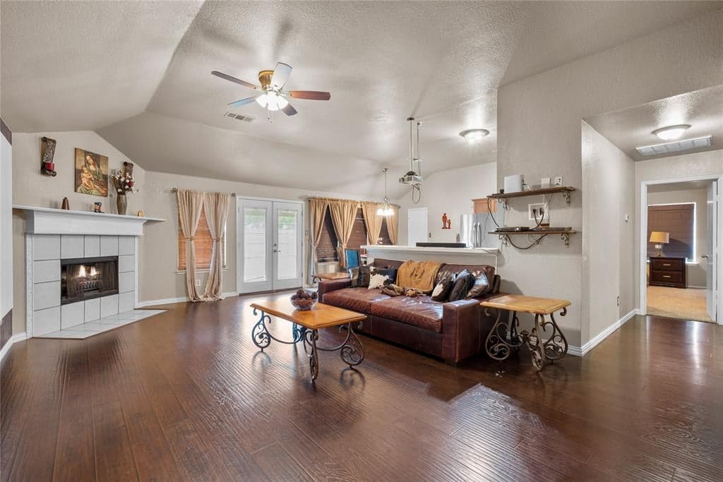 Gallery image 4
