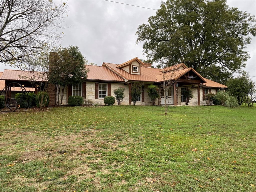 5187 Farm Road 1536