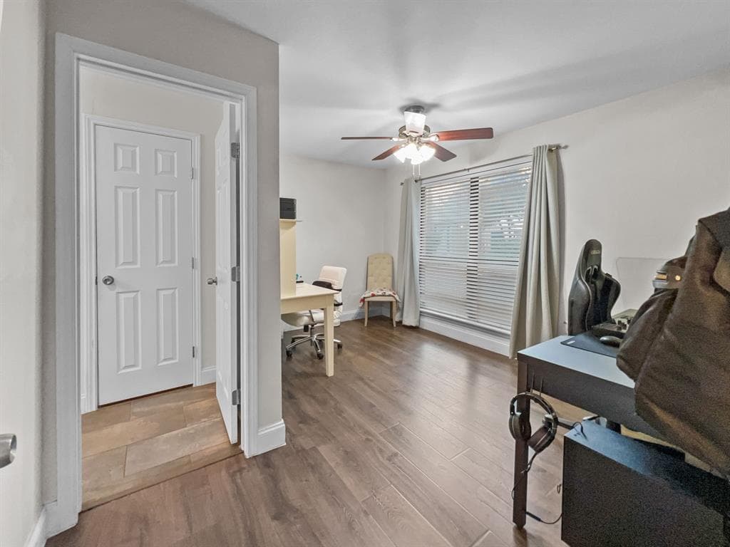 Gallery image 4