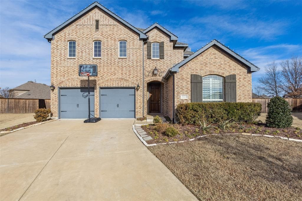 3324 Discovery Dr