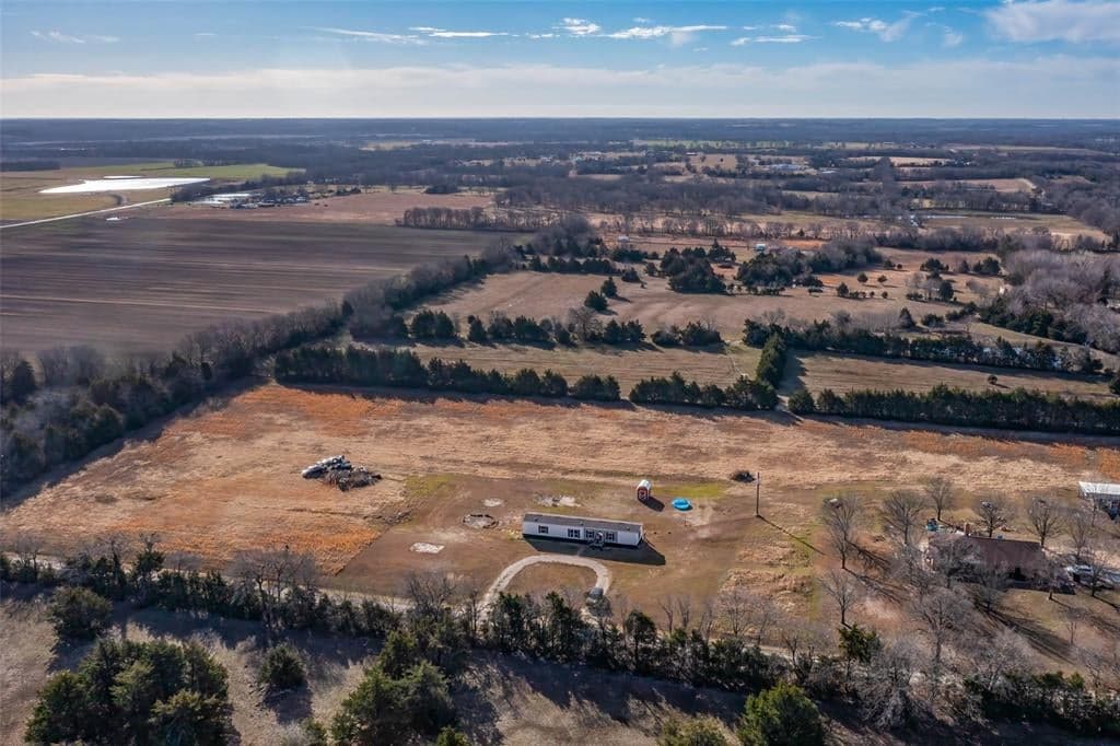 706 County Road 4232