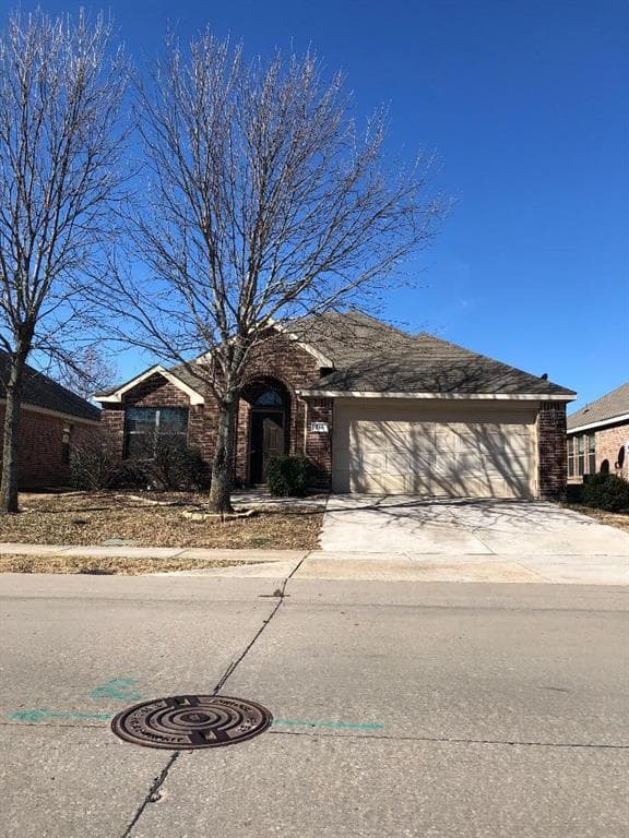 216 Lavaca Dr
