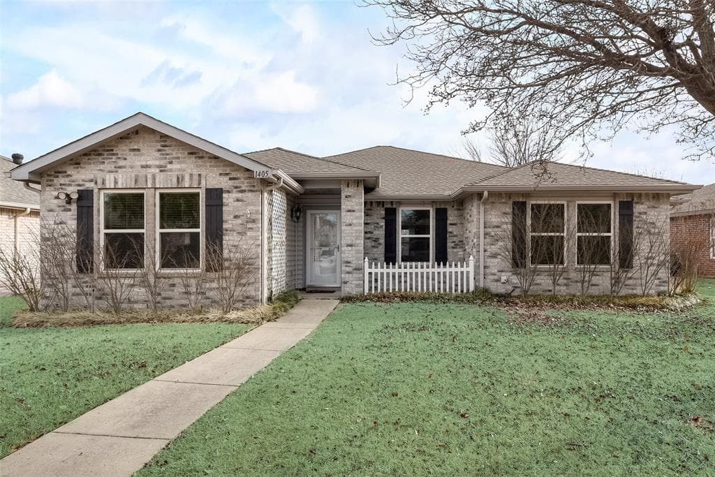 1405 Coral Reef Ln