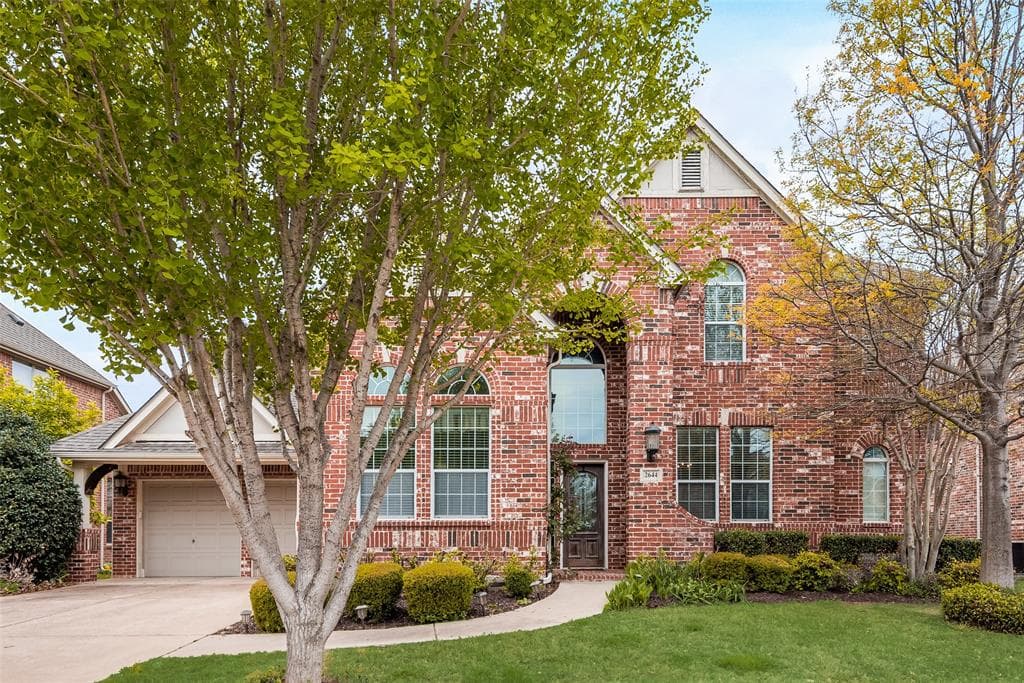 2644 Waterfront Dr