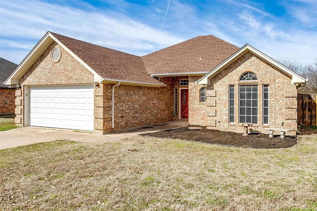 1540 Oak Tree Cir