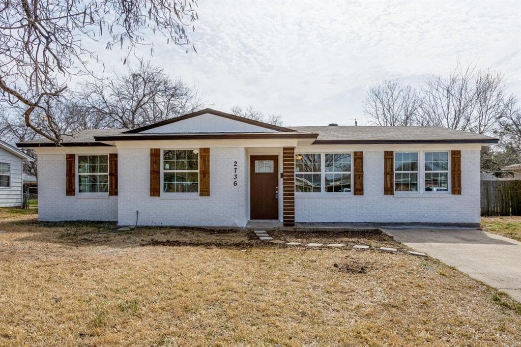 2736 Blue Ridge Dr