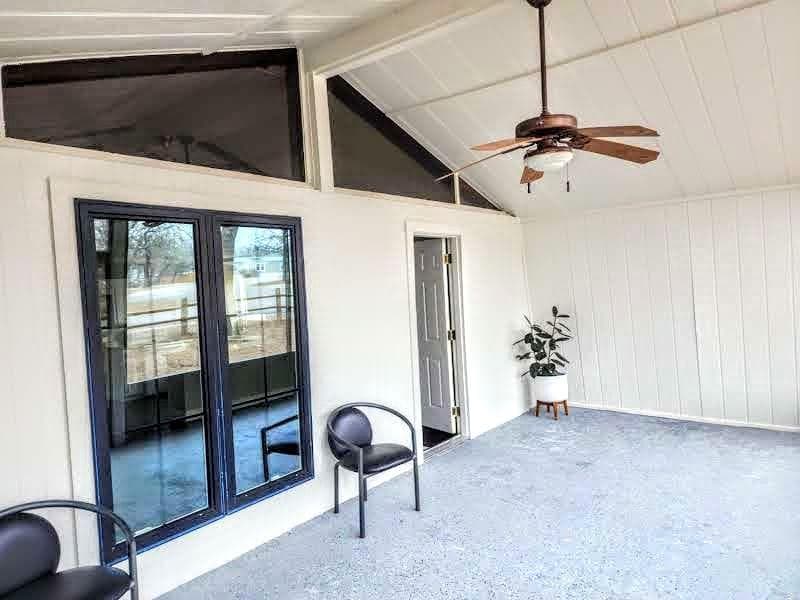 1301 Pelican Cir