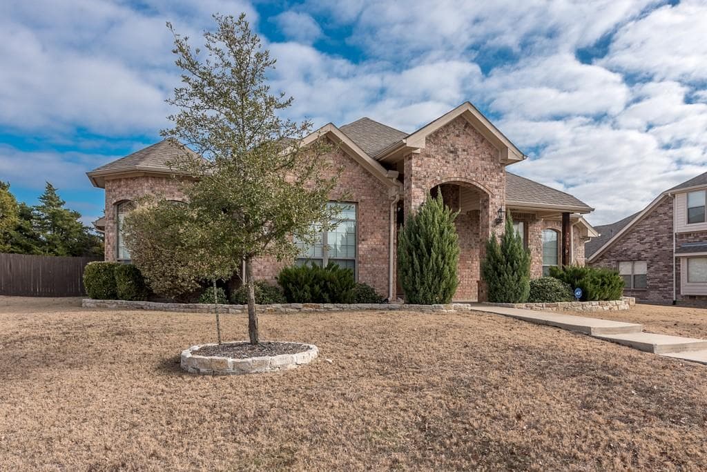784 River Rock Ln