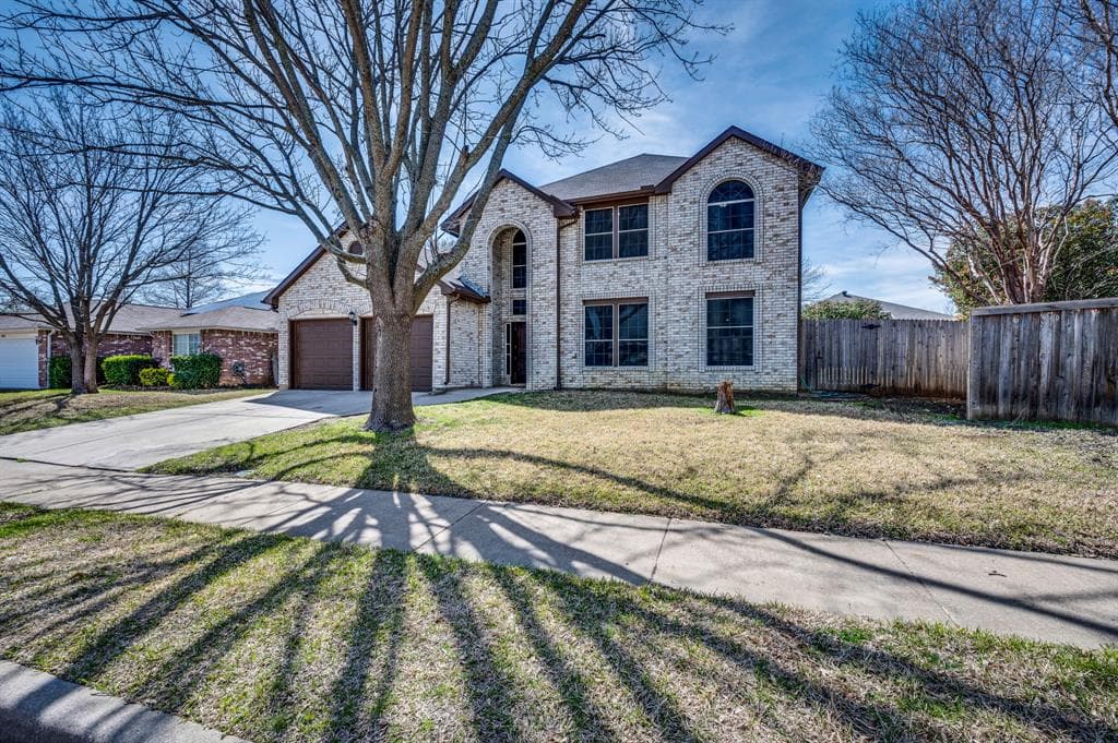 934 Rio Vista Ln