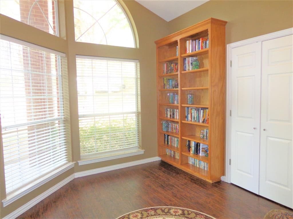 Gallery image 4