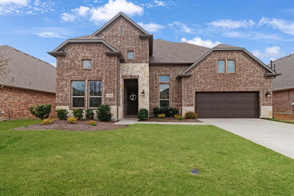 2125 Newton Ln