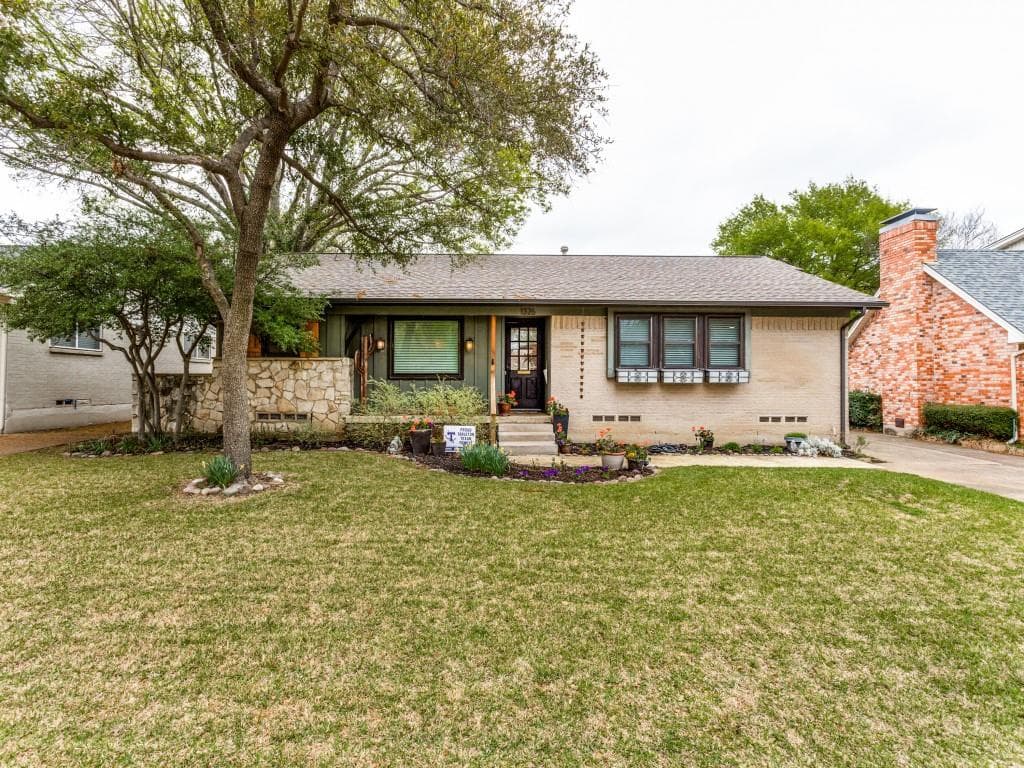 1326 Cheyenne Dr