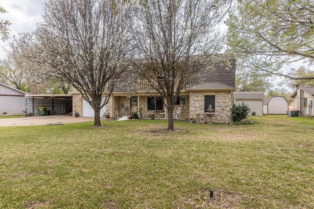3714 Winding Way