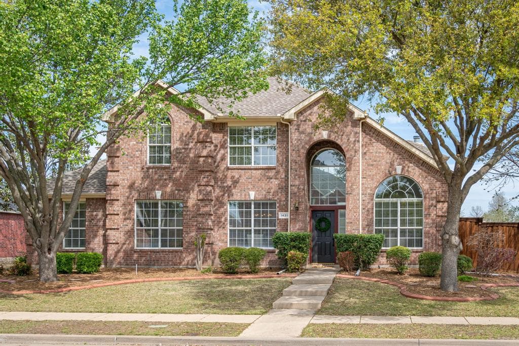 1431 Shadywood Dr