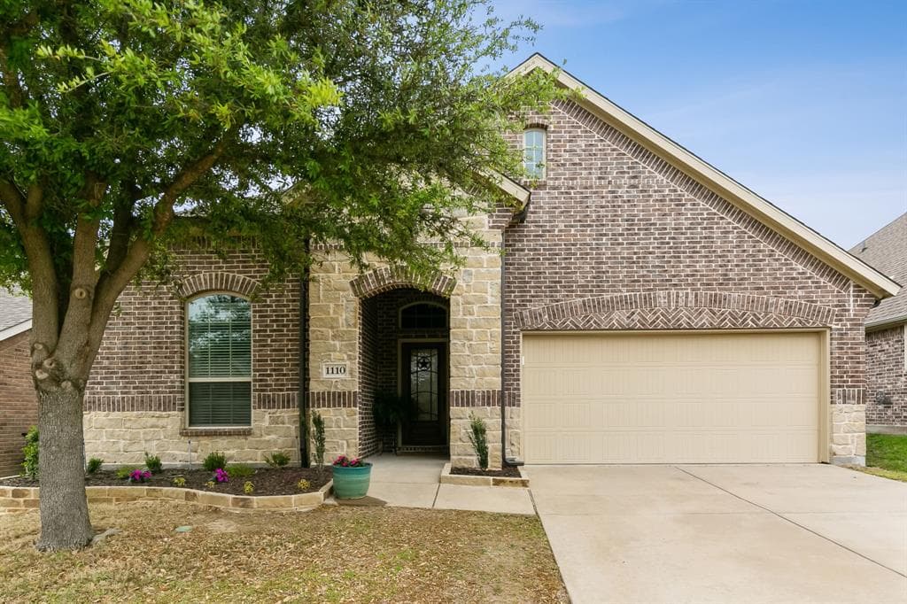 1110 Haskell Dr