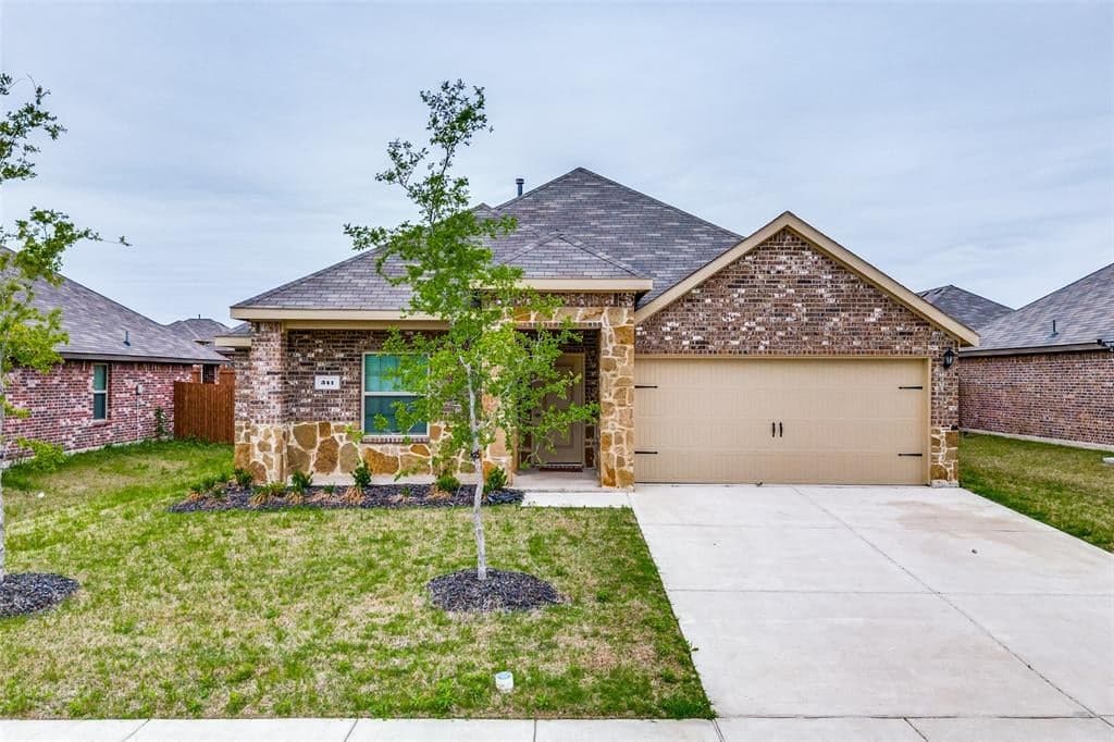 341 War Emblem Ln