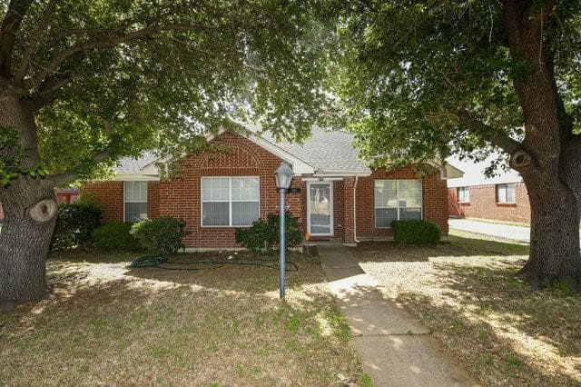 641 Edgewood Dr