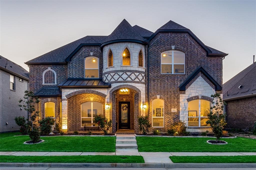 12615 Hanover Ct