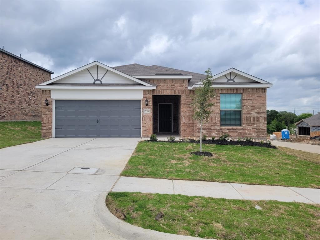 759 Keeneland Dr