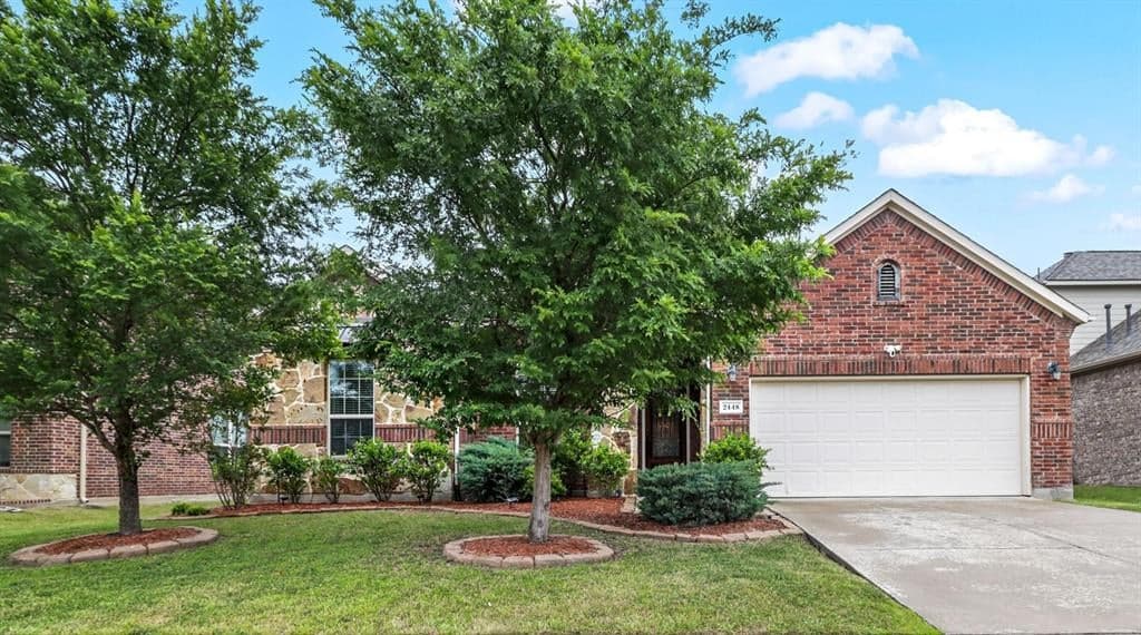 2448 Lakebend Dr