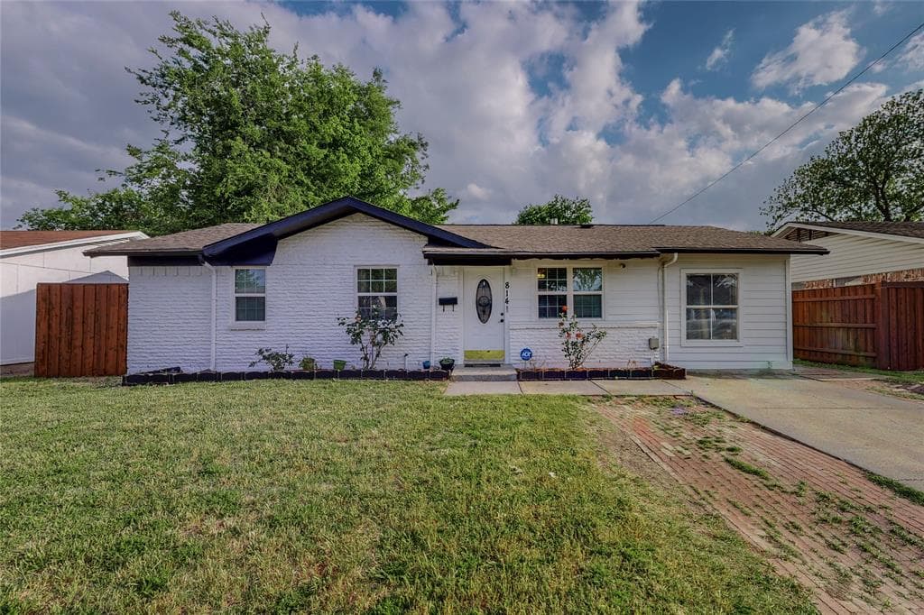 814 Rosewood Hills Dr