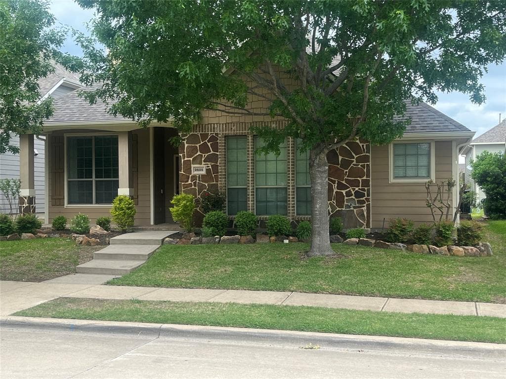 2605 Jackson Dr