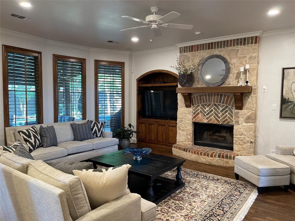 Gallery image 3