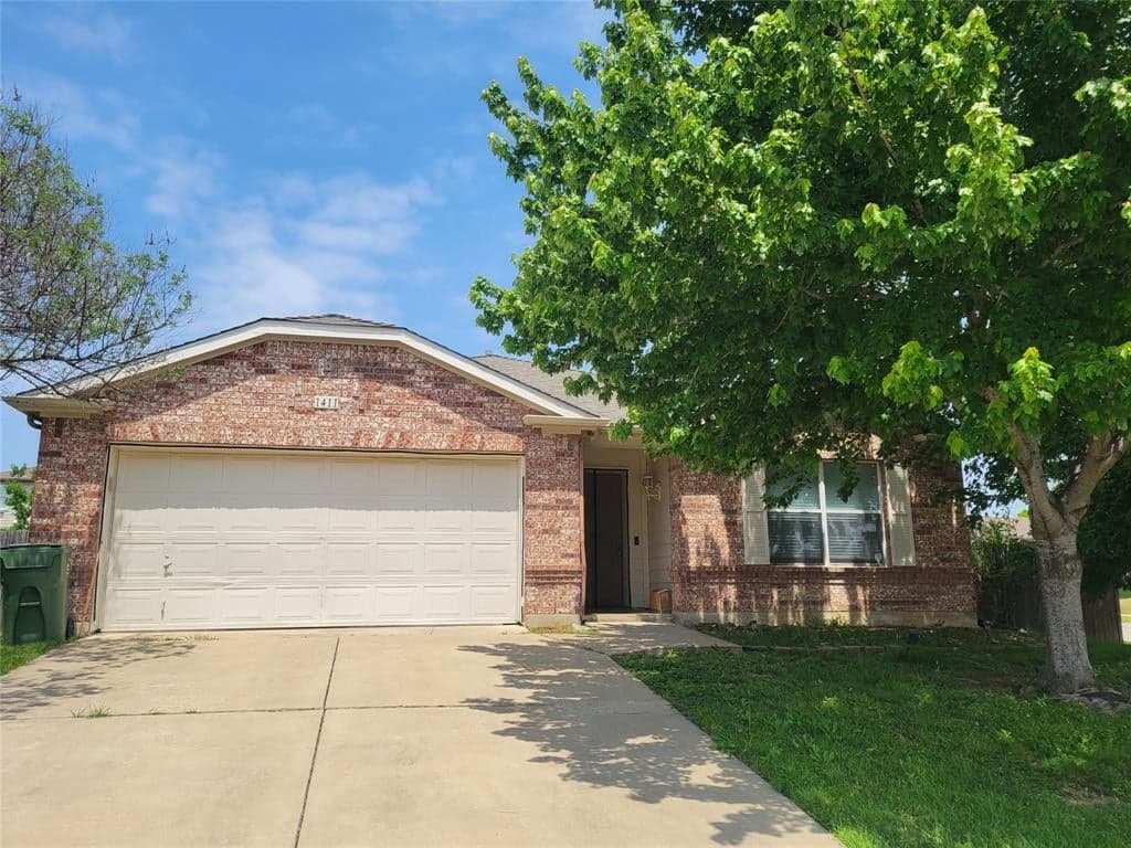 1411 Dundee Dr