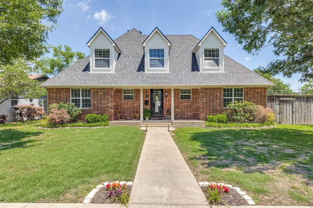 3667 Delford Cir