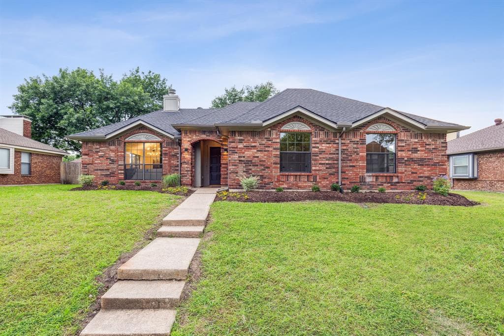630 Echo Dr