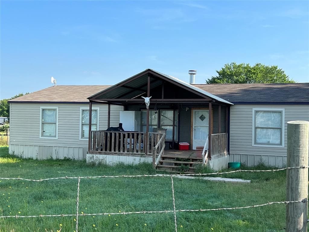 1057 Tiffany St