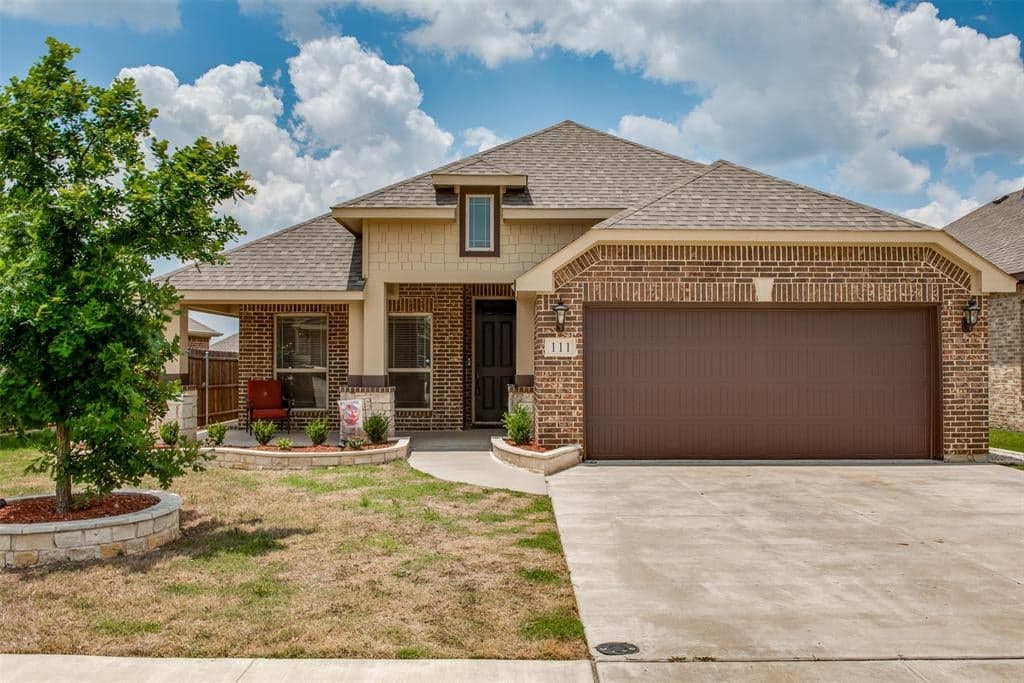 111 Valverde Ln