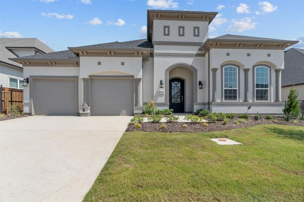 3124 Elizabeth Ln