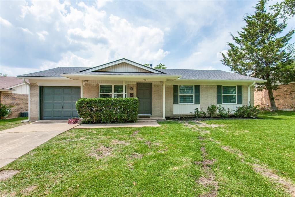 1101 Tahoe Dr