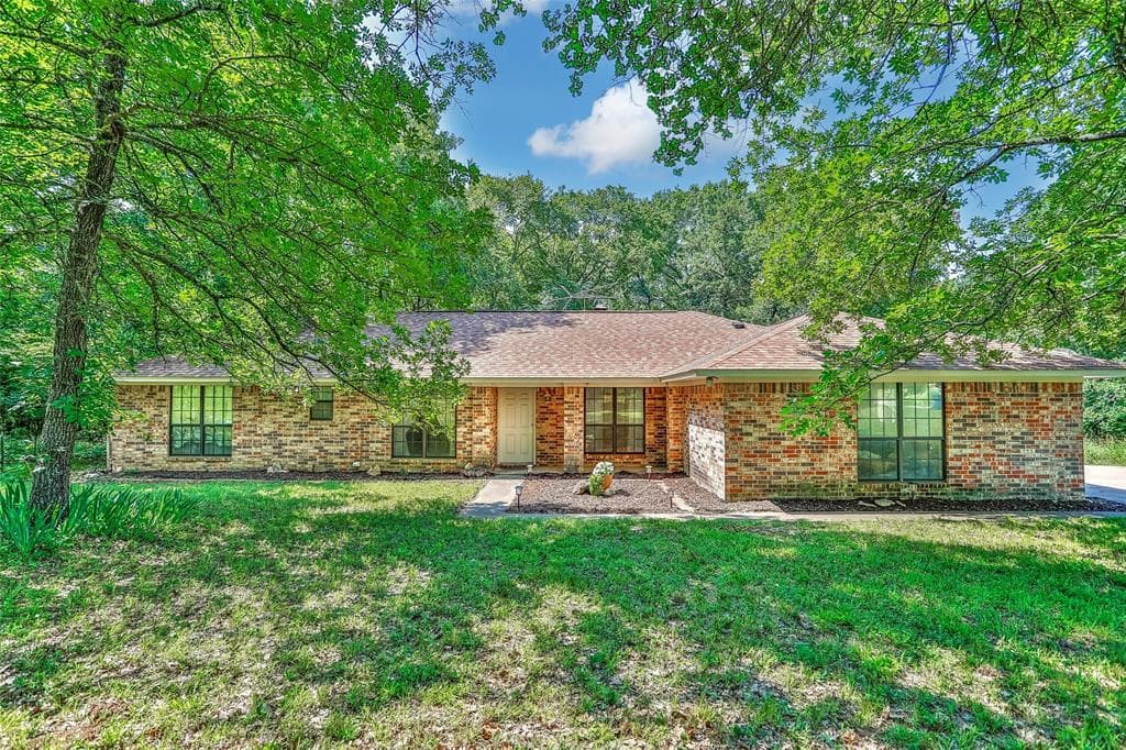 1385 County Road 297