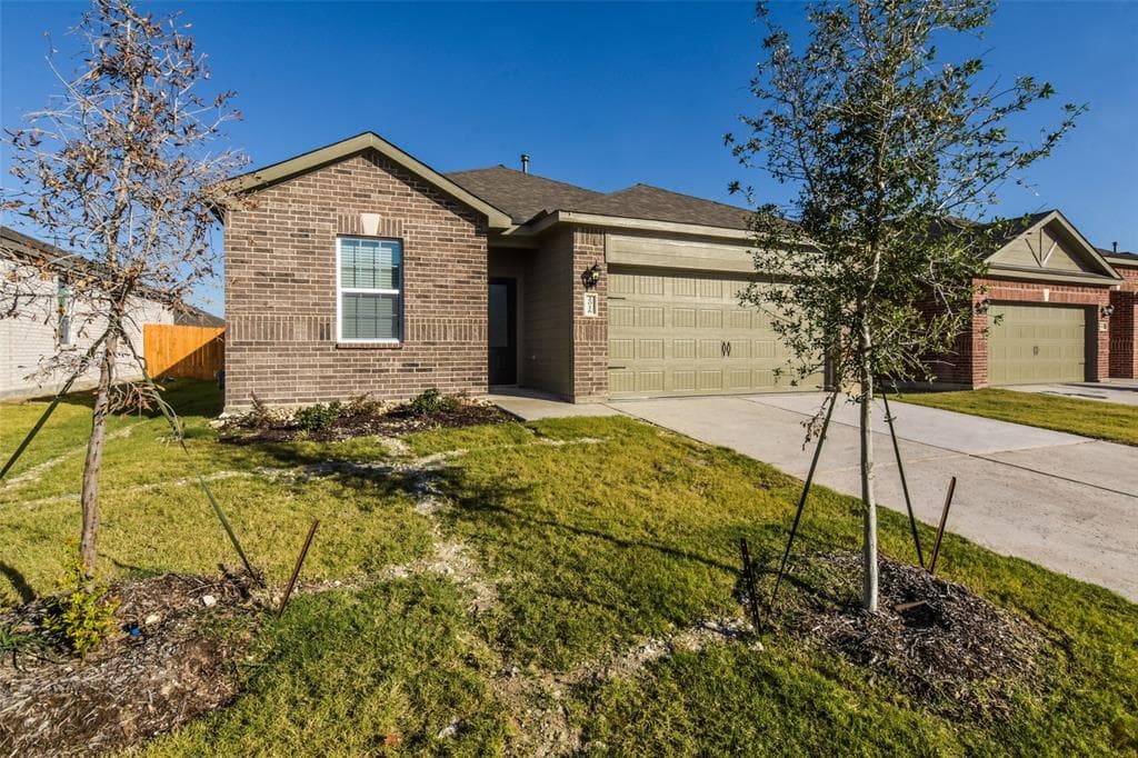 2016 Erlinda Dr