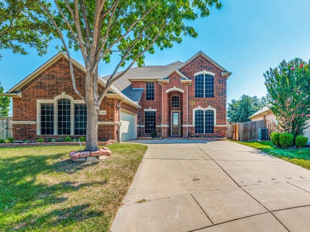 7044 San Luis Trl