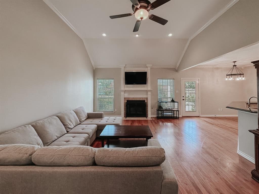 Gallery image 3