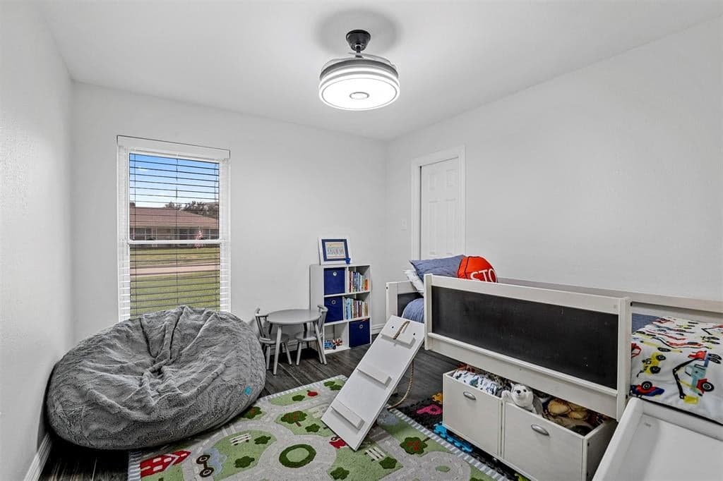 Gallery image 4