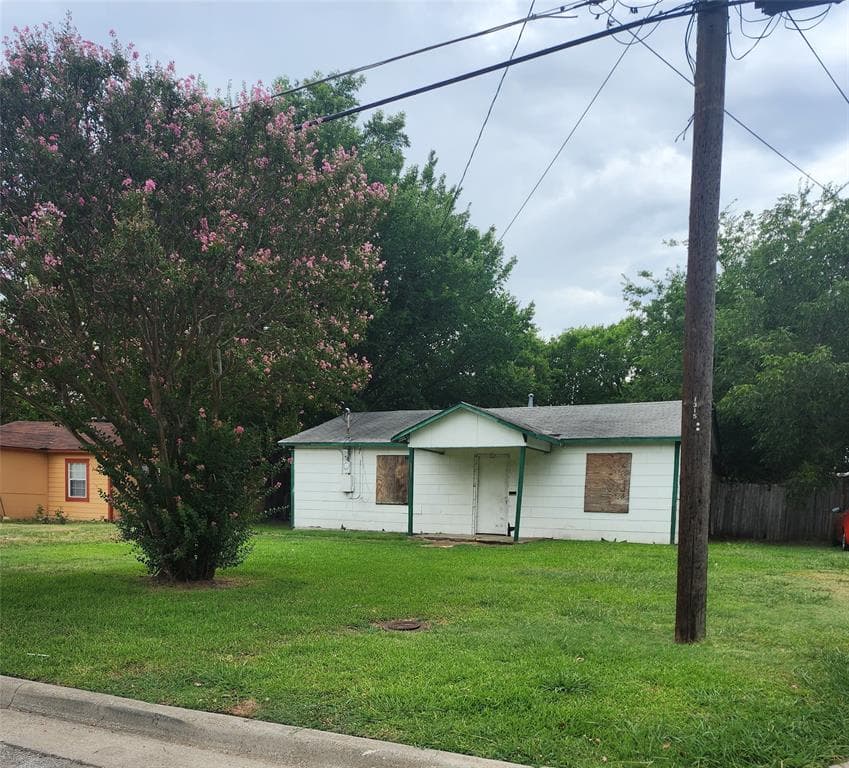 1319 Haney Ln