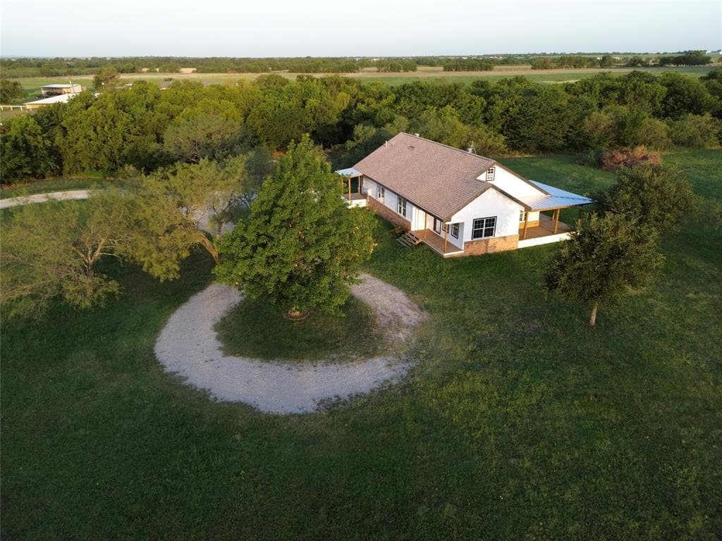 1095 Calk Rd