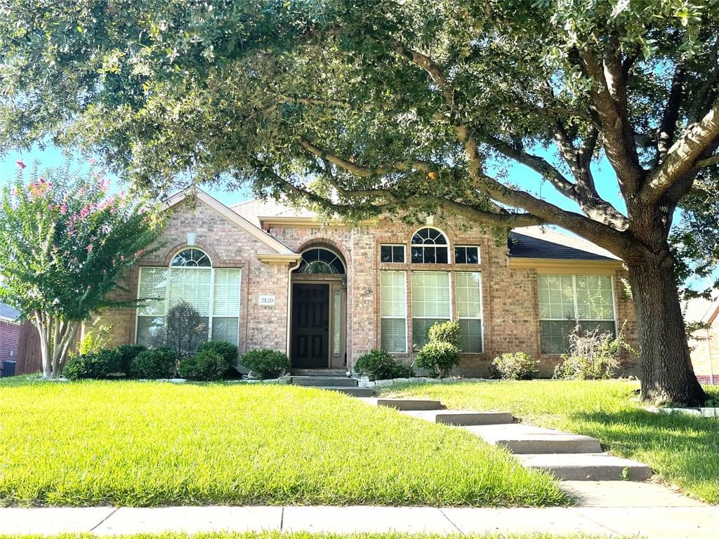 3120 Burleson Dr